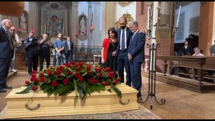 La camera ardente di Flavia Franzoni, l'addio alla moglie di Prodi