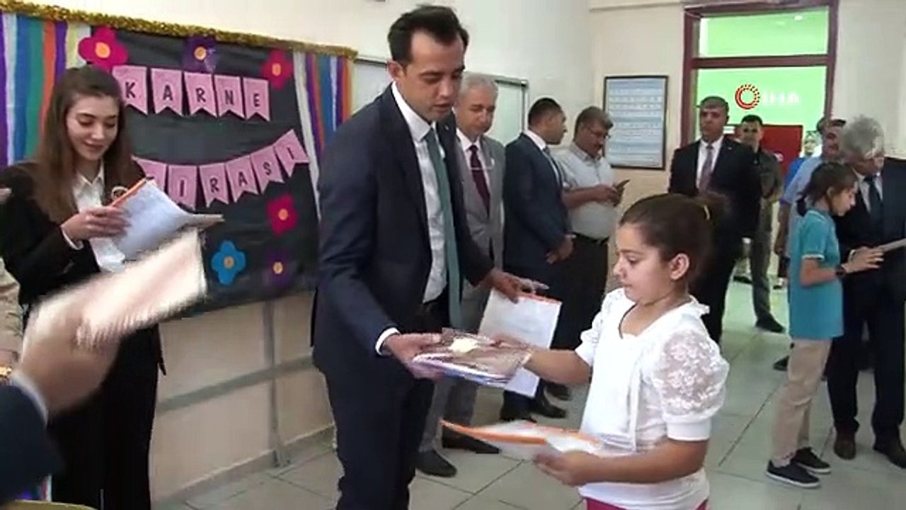 Şanlıurfa'da Karne Heyecanı