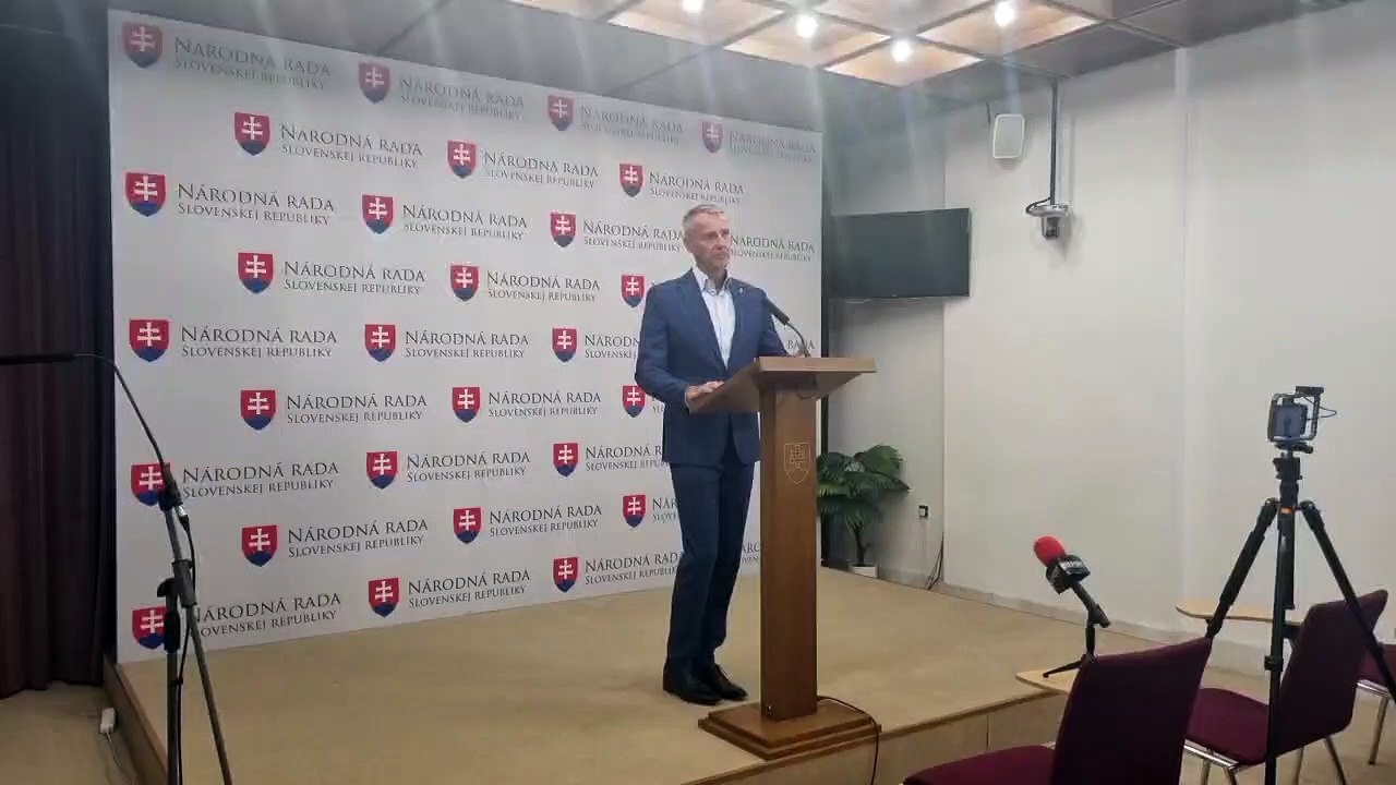ZÁZNAM: R. Raši: MH nerozdelilo firmám 100 mil. eur z dostupných eurofondov