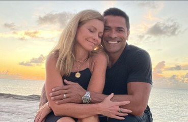 Kelly Ripa and Mark Consuelos will never renew their wedding vows