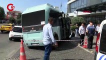 Pendik’te yolcu minibüsü hastanenin bahçesine daldı