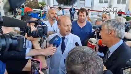 El papa Francisco recibió el alta