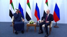 Putin vede il presidente degli Emirati arabi uniti a San Pietroburgo