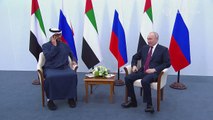 محمد بن زايد يلتقي بوتين في سان بطرسبورغ