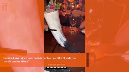 Karoline Lima bebe drinque servido em chifre e faz comentário engraçado