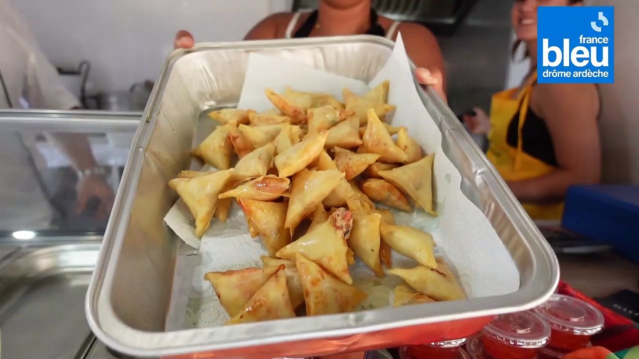 France Bleu Drôme Ardèche fait sa tournée des 40 ans à Hauterives, dans le Food Truck d'Isa