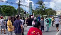Em greve, funcionários do Veredas protestam contra salários atrasados