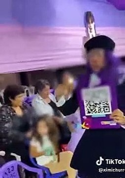 Payasita propone donaciones vía Yape a invitados que olvidaron regalos