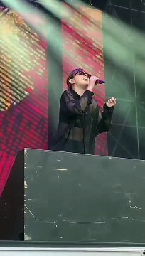 Messina: Annalisa ed Elettra Lamborghini riscaldano piazza Duomo, tutto pronto per il Tezenis Summer Festival di Radio 105