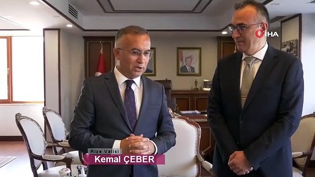Çayeli Bakır İşletmeleri a fait don de 5 millions de TL au projet de la rue Çay du gouverneur de Rize