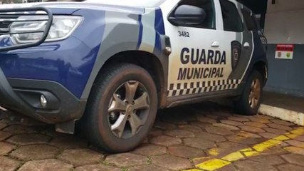 Homem invade escola no Alto Alegre com facão e é detido por GM de plantão