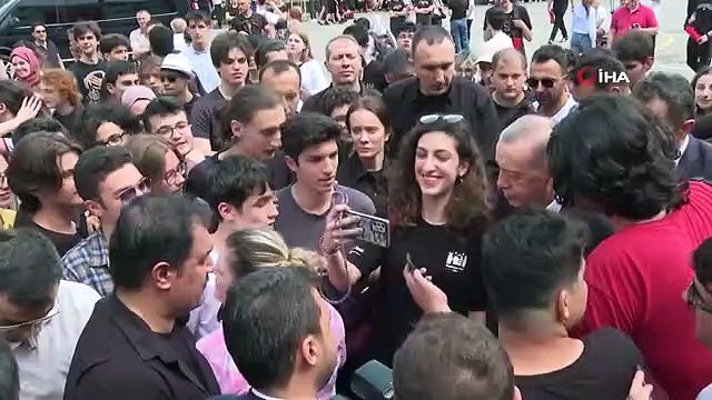 Cumhurbaşkanı Erdoğan Haydarpaşa Lisesi'nde Karne Dağıtım Törenine Katıldı
