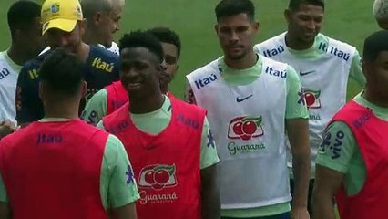 Seleção treina antes de amistoso contra Guiné