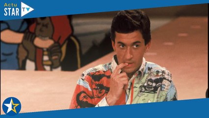 Christophe Dechavanne victime d'un traumatisme, récit glaçant : "Il me donne une fessée..."