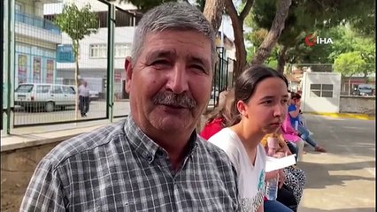 Alaşehir'de ilk kez üniversite sınavı yapıldı