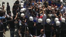 Cumartesi Anneleri’ne yine polis müdahalesi: 18 kişi AYM kararına rağmen gözaltına alındı