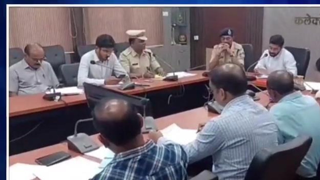 अनूपपुर: निर्माण कार्यो की कलेक्टर ने की समीक्षा,लगाई फटकार...देखें रिपोर्ट