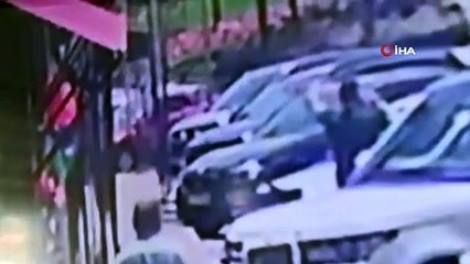 Kontrolden Çıkan Cip Pastaneye Daldı, O Anlar Kamerada