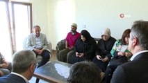 Bakan Özhaseki, Kahramanmaraş depreminde 3 çocuğunu kaybeden Demirel Ailesi'ni ziyaret etti