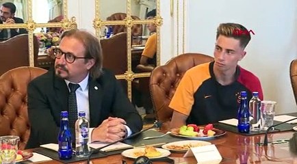 Erdoğan'dan Galatasaray'a 'siyaset' tebriği