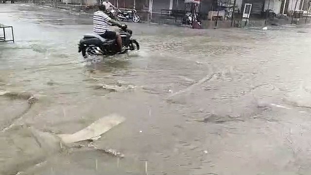 weather update: बिपरजॉय का असर, देखें पूरे जिले के वीडियो सिर्फ पत्रिका में