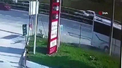 C'est ainsi que le bus de tournée transportant les Russes s'est écrasé dans le camion