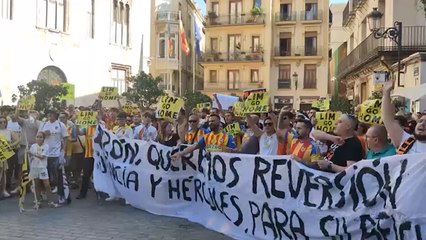 Manifestaciones en Valencia contra Peter Lim