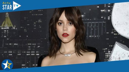 "On est jeté en pâture" : en larmes, Jenna Ortega confie pourquoi elle est quotidiennement effrayée