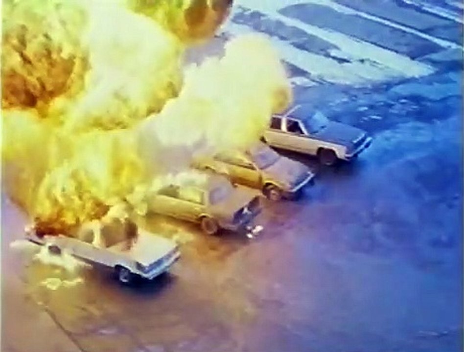 Expect to Die | movie | 1997 | Official Trailer