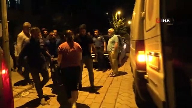 Banyoda bebeğini yıkarken kalp krizi geçirerek hayatını kaybetti