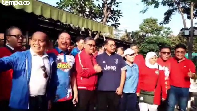 Pertemuan AHY dan Puan Maharani Sambil Berolahraga di Hutan Kota GBK
