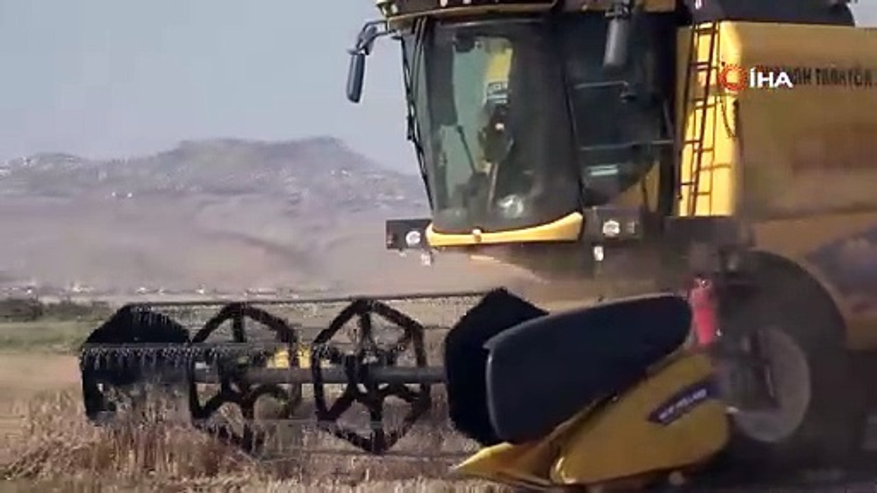 Biçerdöver operatörlerinin gurbette zorlu ekmek mücadelesi