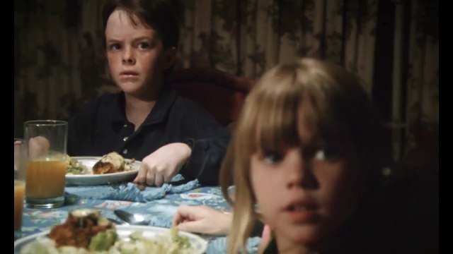 Au-delà des Ténèbres Bande-annonce (EN)