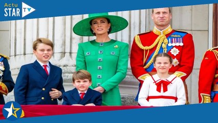 William entouré de ses trois enfants : nouveau cliché adorable pour la Fête des pères, Elizabeth II