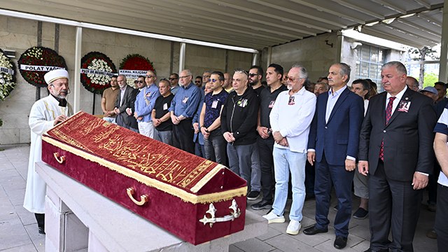 Sanatçı Metin Milli Ankara'da son yolculuğuna uğurlandı
