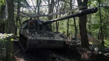 Deutsche Panzerhaubitze 2000 im Einsatz an der Front in der Ukraine