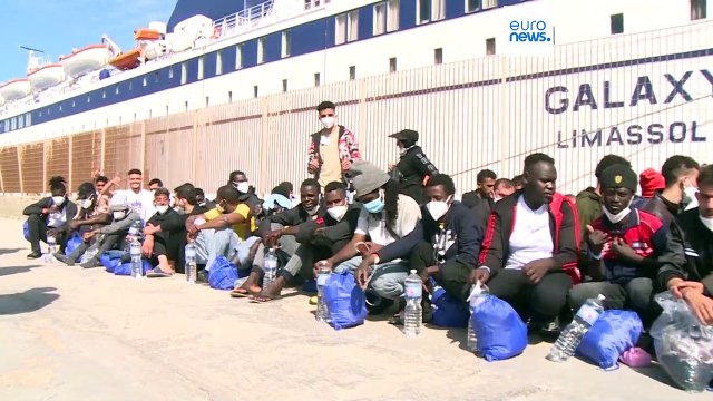 Sbarchi senza fine a Lampedusa, cinque barconi soccorsi nelle ultime ore