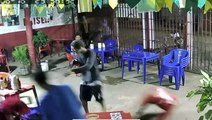 Homens invadem bar com espingarda e fazem arrastão