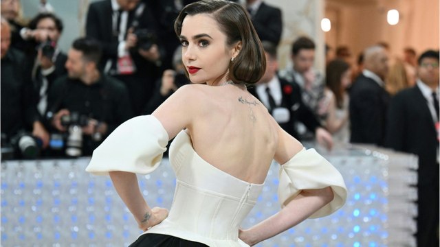 VOICI : Lily Collins : son tendre message à Phil Collins pour la fête des pères