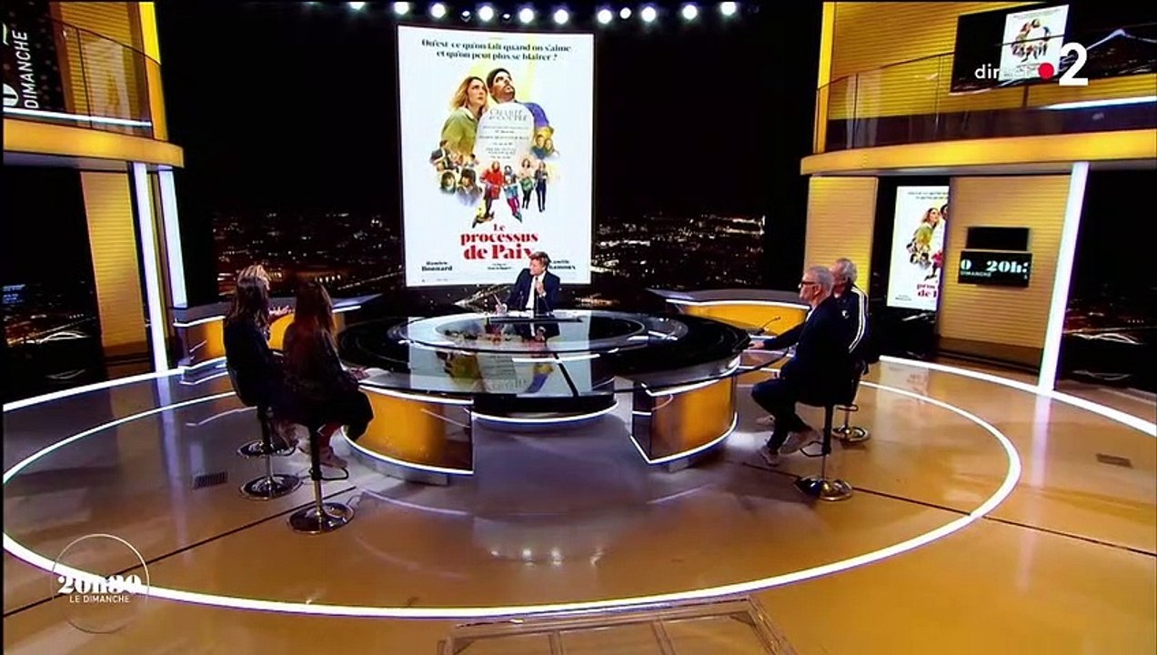 L'actrice de 45 ans a évoqué ses disputes avec son compagnon, Patrick Cassir.Camille Chamoux est l'invité de Laurent Delahousse dans "20h30 le dimanche", dimanche 18 juin 2023.© France 2 / 20h30 le dimanche