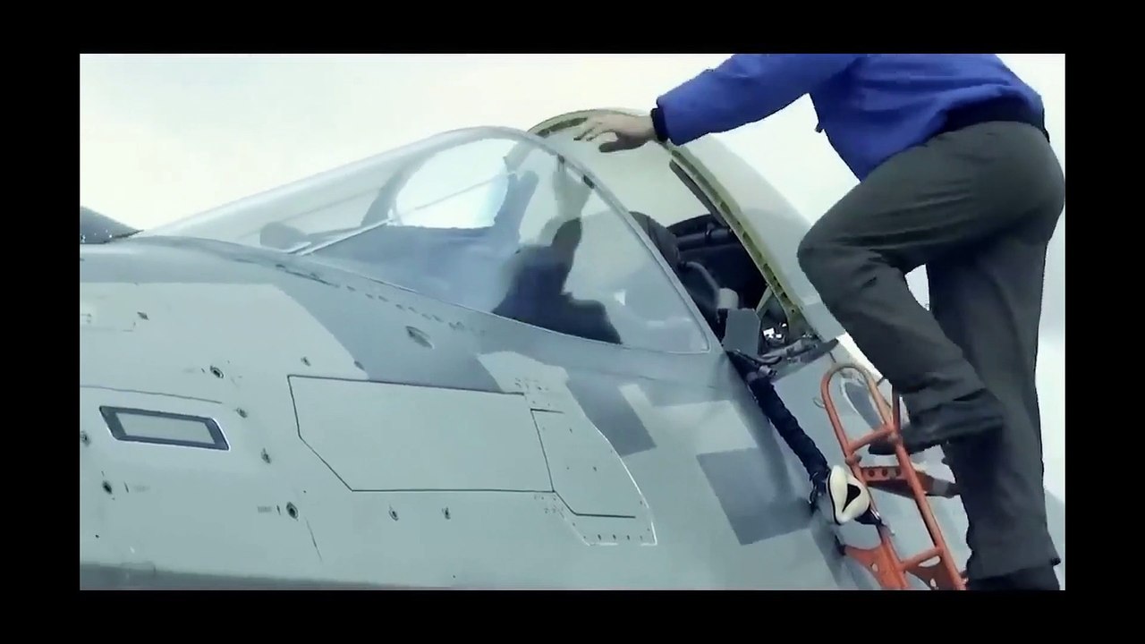 Sukhoi SU-47 FELON - Flight Maneuver Demo [ RAW VIDEO !!! ]