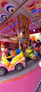 Fête Foraine Foire des Rameaux de Grenoble 2023 #france #2023 #grenoble #foire #ambiance (64)