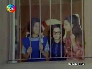 Gelinlik kizlar | movie | 1972 | Official Trailer