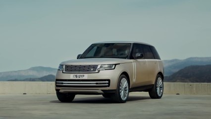 The new Range Rover P530 AWD in Satin Finish Preview