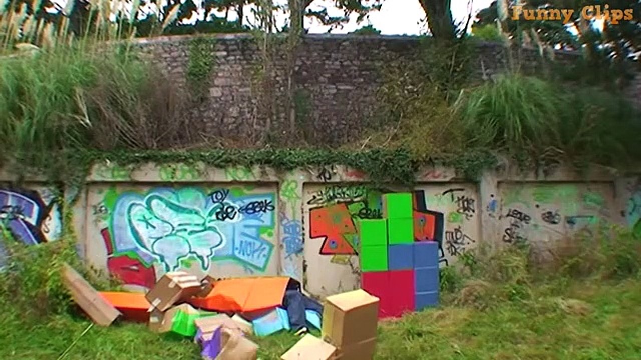 America's and Russians girls  Videos fails videos