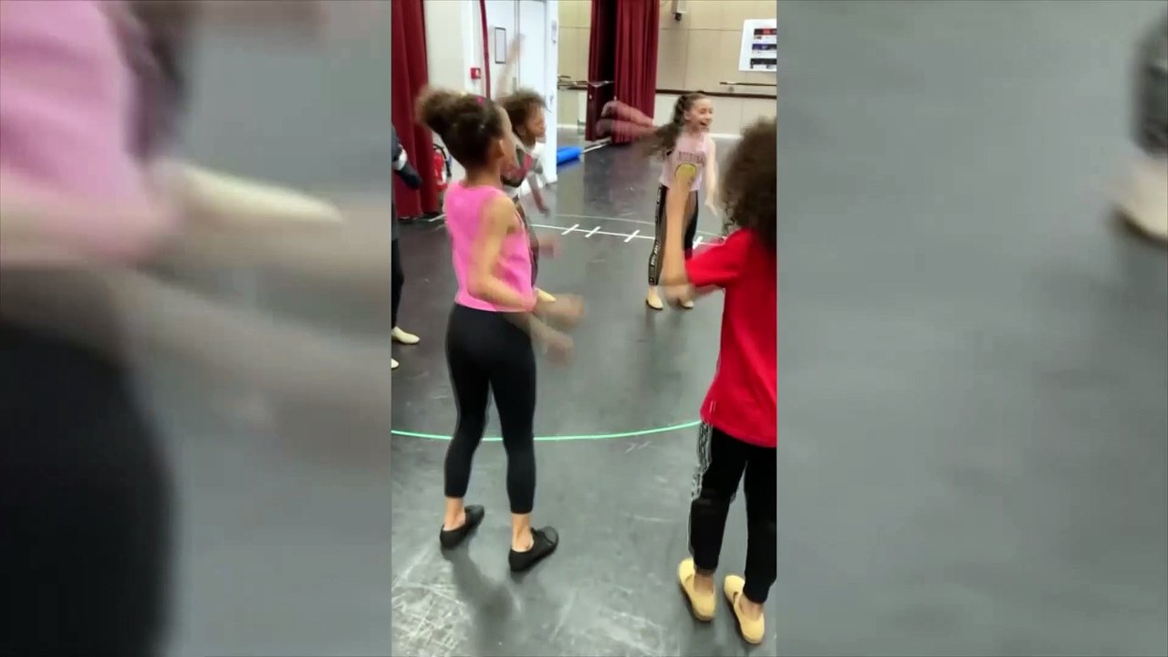 Dans les coulisses de l'école du Roi Lion