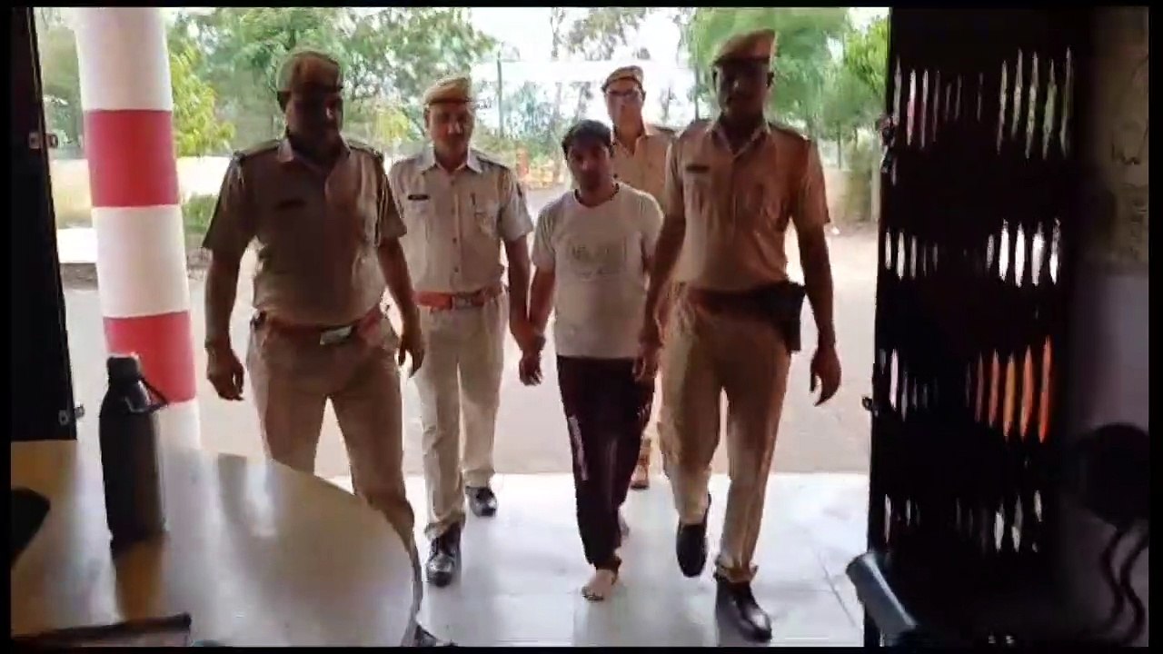 अफीम तस्करी करते आरोपी दो को किया गिरफ्तार