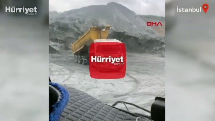 Hafriyat kamyonunun damperi böyle devrildi