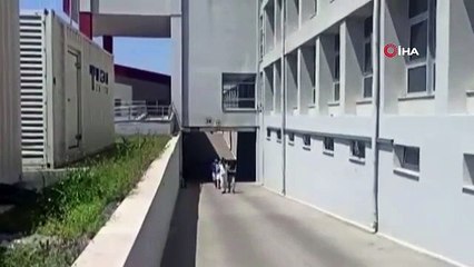 Adana'da Uyuşturucu Operasyonu: 2 Torbacı Tutuklandı