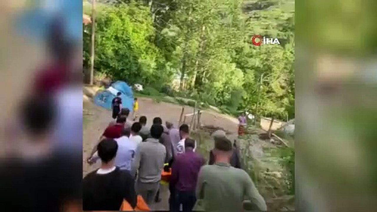 Kurbanlık seçerken hayvan tepti: Ambulans helikopterle Van'a getirildi